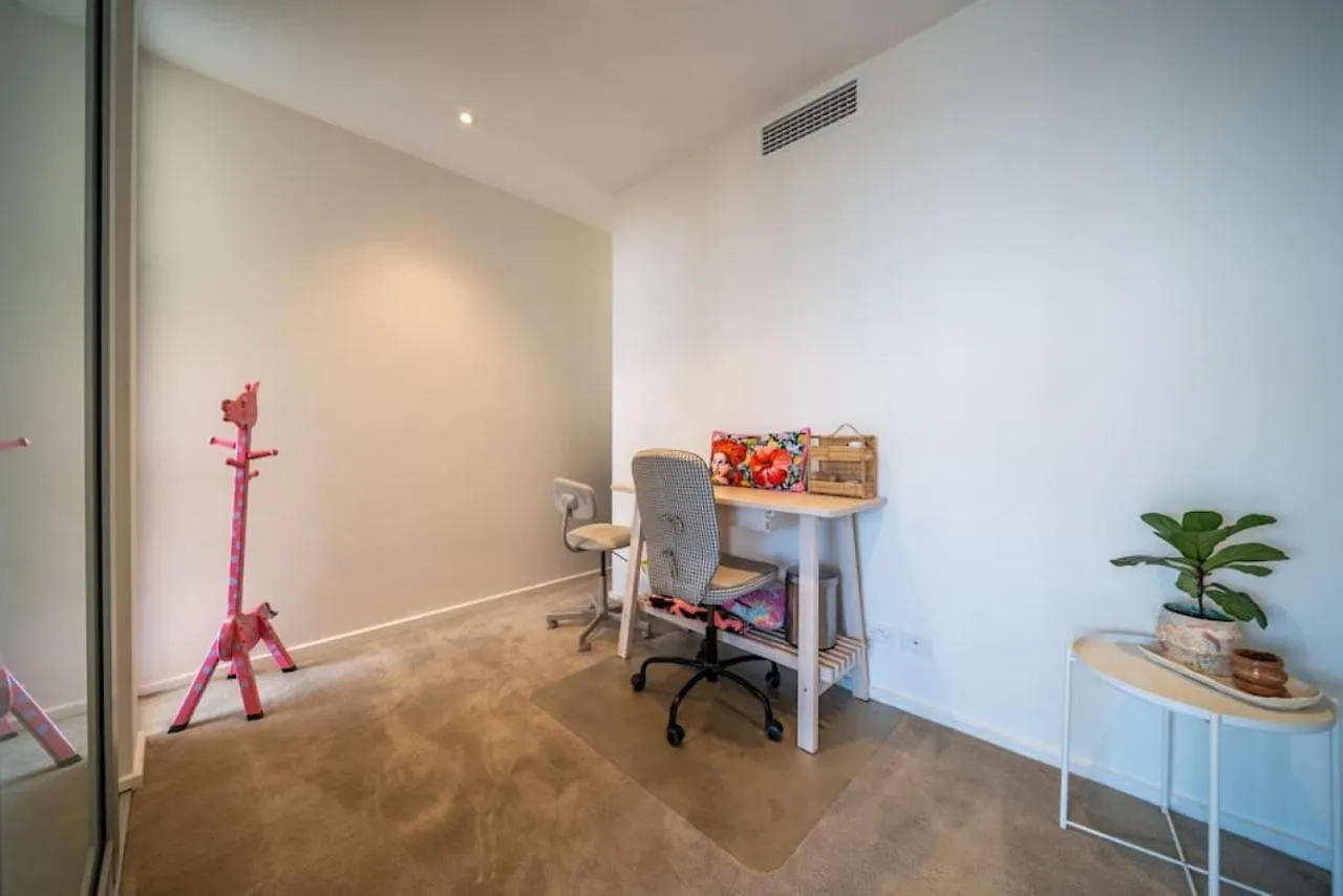 Spark Penthouse The Aria Apartments With Carpark Adelaide Australia